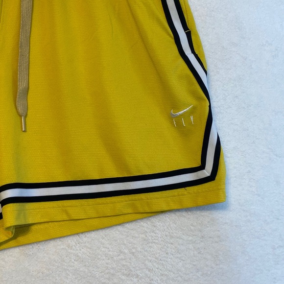 Nike Dri-Fit Basketball Shorts Yellow Athletic Gym Workout Men's XXL - Picture 2 of 7